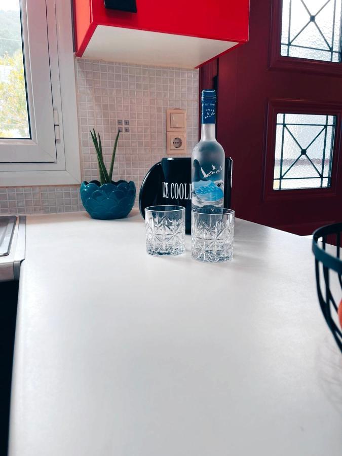 Τequila Sunrise Apartment Ágios Pétros Екстериор снимка
