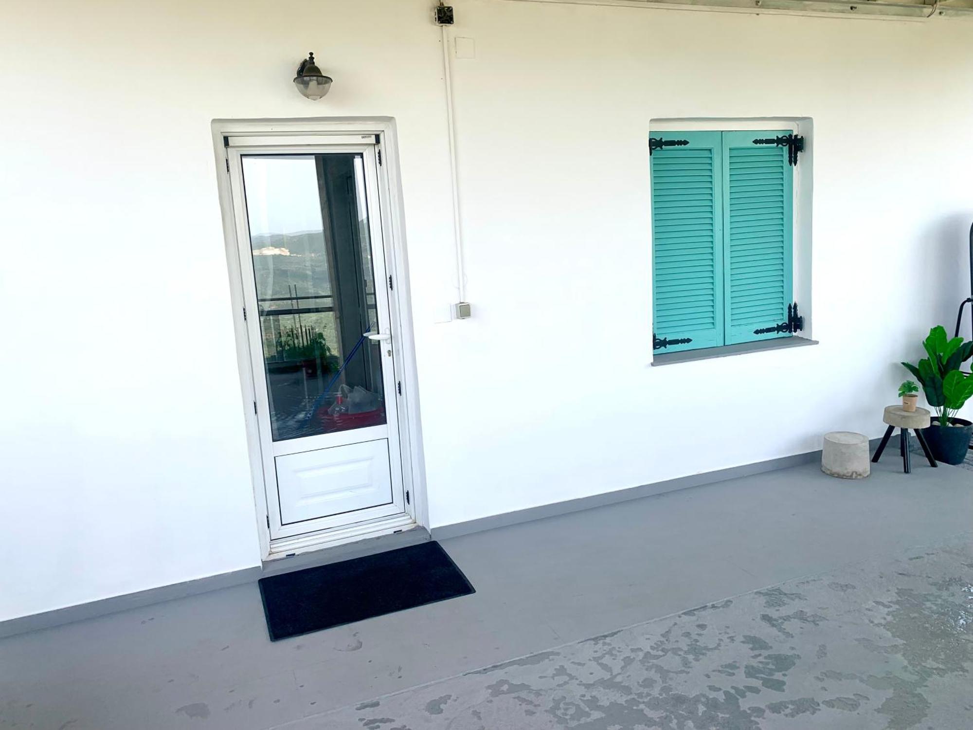 Τequila Sunrise Apartment Ágios Pétros Екстериор снимка