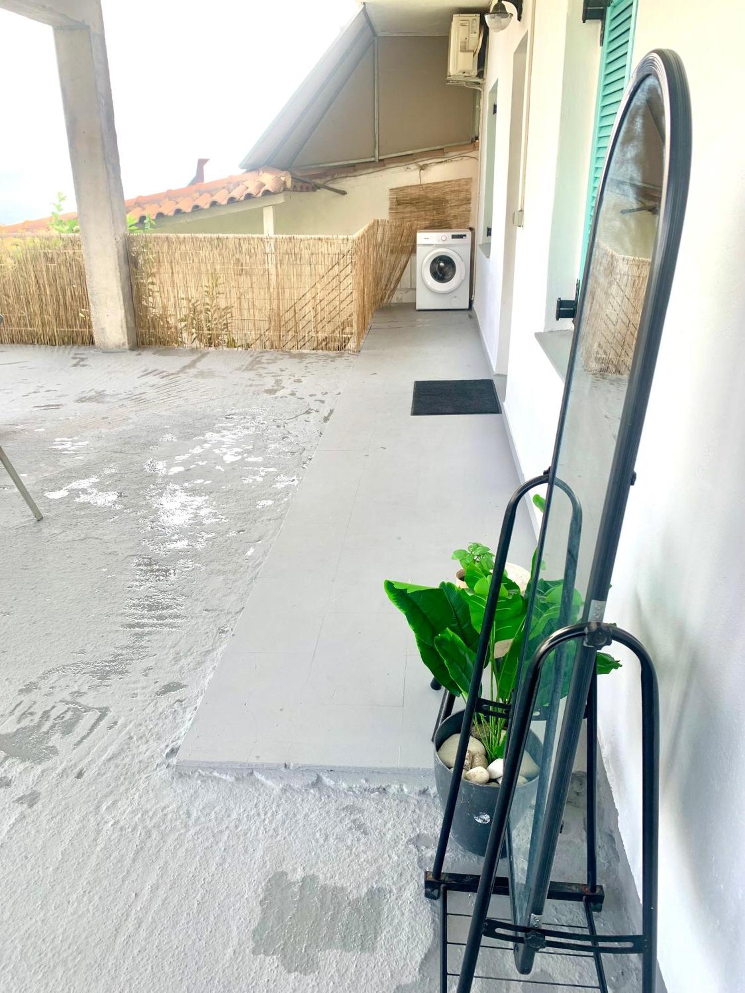 Τequila Sunrise Apartment Ágios Pétros Екстериор снимка